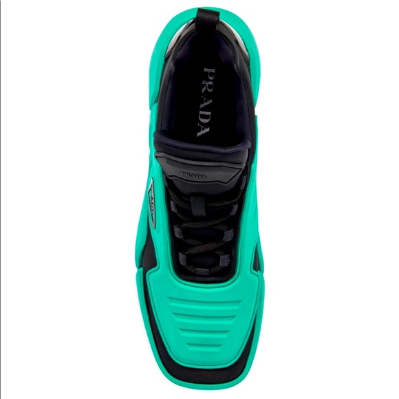 The Techno Stretch Sneakers - Picture 1 of 10